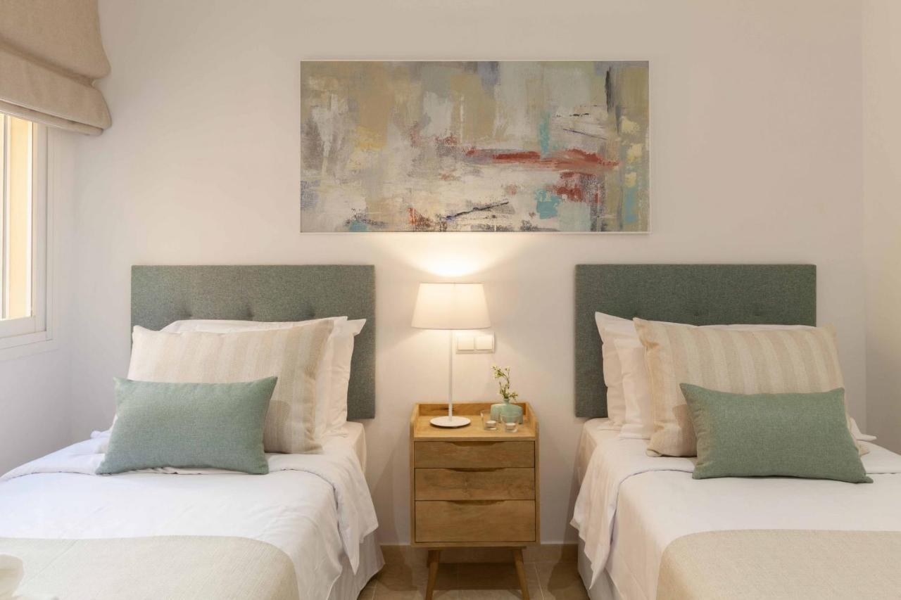 Mijas Costa Dolphin Views By Alfresco Stays El Faro Exterior foto