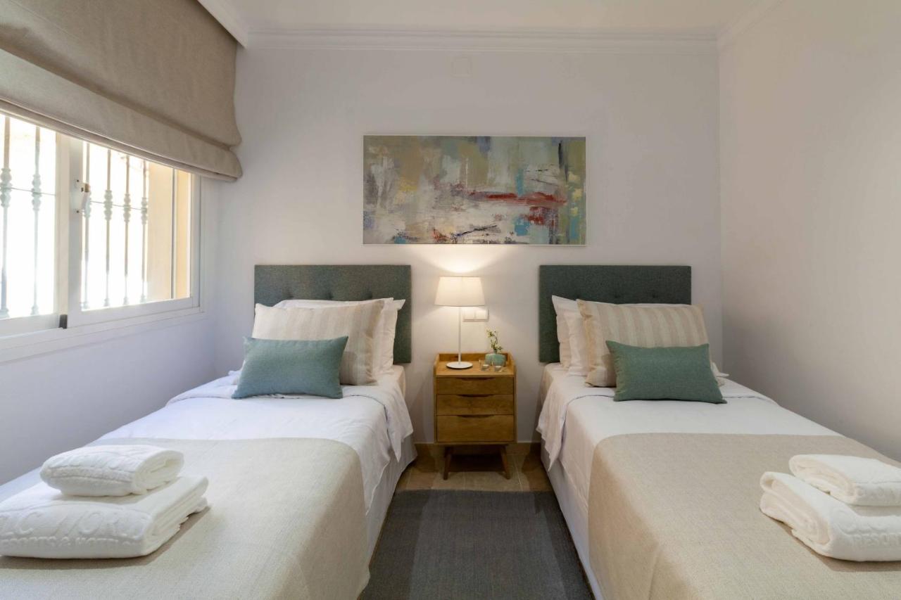 Mijas Costa Dolphin Views By Alfresco Stays El Faro Exterior foto